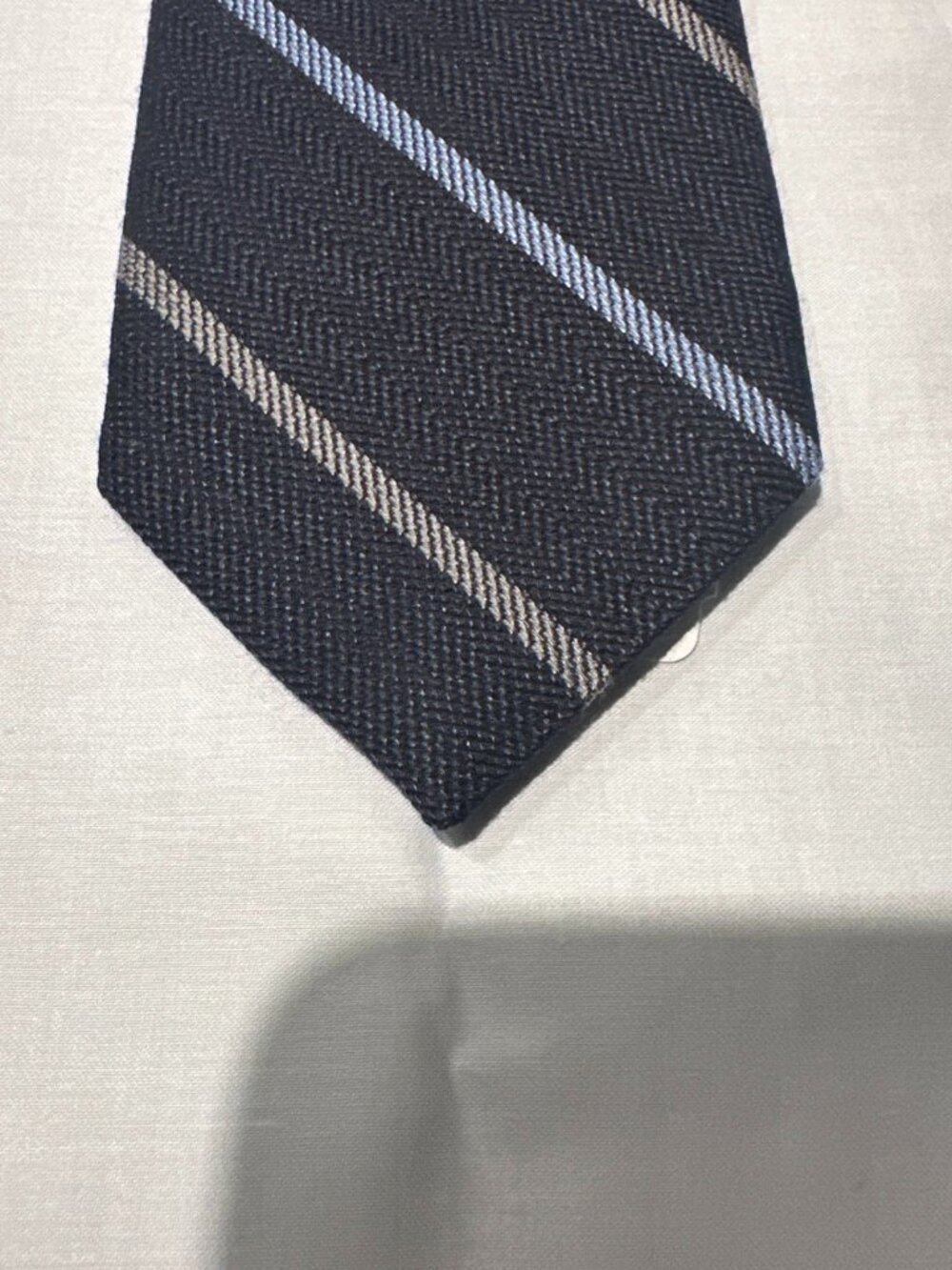 New Jos. A. Bank Signature Collection Tie Black/Grey Striped 57.5x3”
